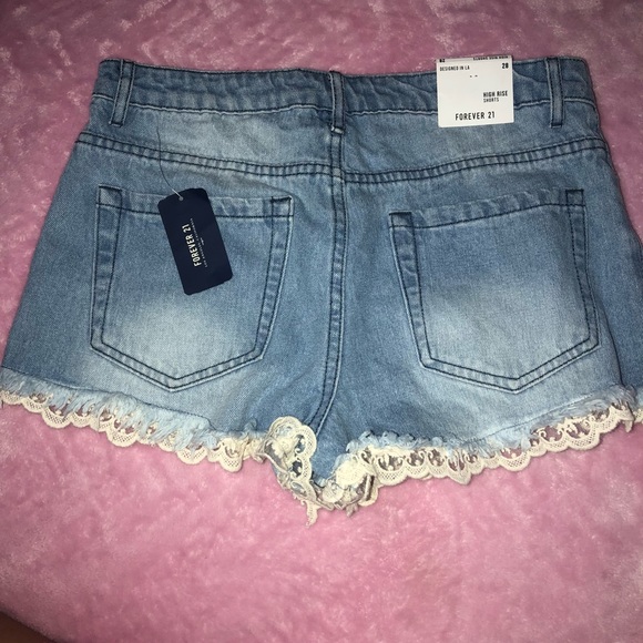 High rise shorts - Picture 2 of 2